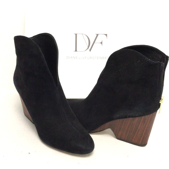 Diane Von Furstenberg Shoes - 🔥🔥HP🔥🔥 Diane von Furstenberg Suede Ankle Boots Size 7.5 Black with box